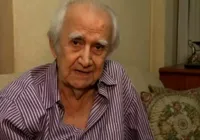 Morre Pedro Farah, ator de Os Trapalhões, aos 95 anos imagem