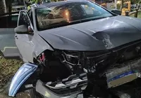 Motorista foge de blitz e invade praça na Pituba; veja vídeo