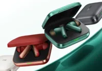 Novo fone chinês promete tradução simultânea por IA “perfeita" imagem