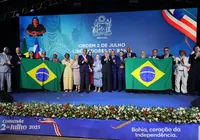 Ordem 2 de Julho: Jerônimo homenageia importantes nomes da Bahia