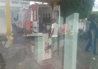 Irritada, vereadora oferece salário para consertar equipamento de hospital imagem