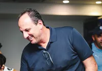 Rogério Ceni está entre os três técnicos mais longevos do Brasil imagem