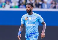 Time da Arábia Saudita tenta tirar Gerson do Zenit imagem