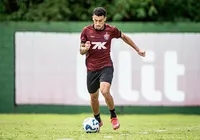Trio do Vitória é liberado do DM e fica à disposição de Chagas; veja imagem