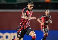Vitória tem problema na lateral-direita para enfrentar o São Paulo imagem