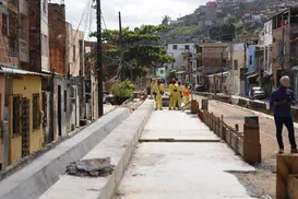 Mais de 95% dos trabalhadores do VLT de Salvador são baianos - Imagem