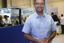 Prefeito abre atas para gastos de R$ 1 milhão em água mineral na Bahia - Imagem
