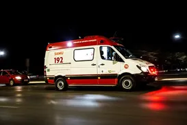 Motorista é decapitado após batida violenta arrancar teto de carro - Imagem