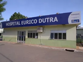 Denúncia aponta banheiros sem portas em hospital de cidade baiana - Imagem