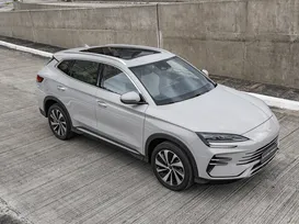 Vídeo mostra BYD Song Plus intacto após ser atingido por raios - Imagem