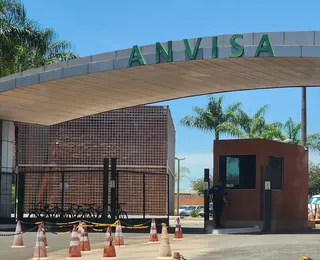 Anvisa proíbe medicamentos vendidos por grande rede de farmácia