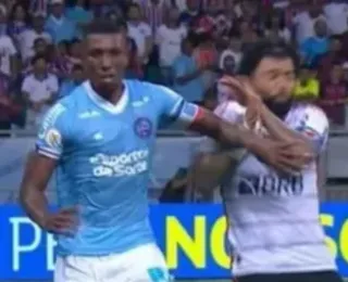 Árbitro volta a apitar jogo do Bahia após protagonizar grande polêmica