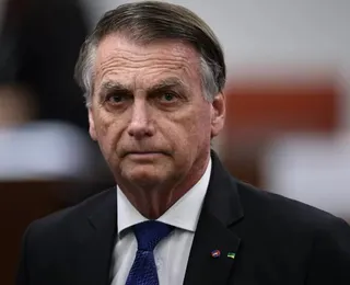 Bolsonaro deve cumprir pena em prisão domiciliar