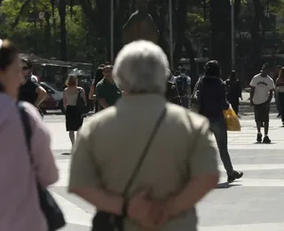 Idosos em risco: novo alerta sobre vírus respiratório no Brasil