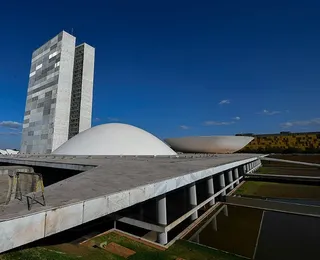 Congresso reabre trabalhos com pauta cheia: LDO, IR, cassações e mineração