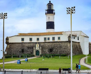 Consciência ambiental e arte na Bienal do Lixo, de 4 a 7 de setembro, no Farol da Barra