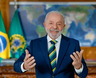 Em pronunciamento, Lula manda recado para Trump e clã Bolsonaro: "Traidores"