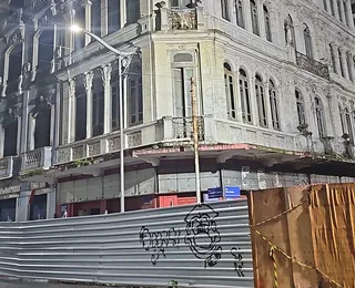 Envolvidos em furto de prédio incendiado no Comércio são detidos