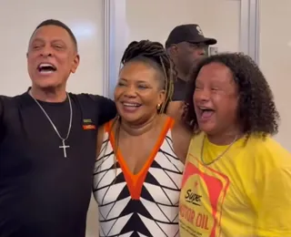 Humoristas exaltam Arena A TARDE: "Surpreendente"