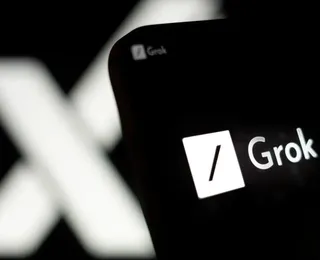Vazamento do Grok: 370 mil conversas com IA do X expostas online