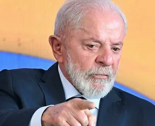 Lula reage a tarifaço de Trump e manda recado: "À luz da lei"