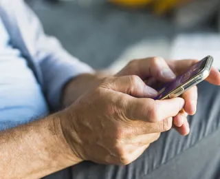 Mais conectados e vulneráveis: como idosos podem evitar golpes virtuais
