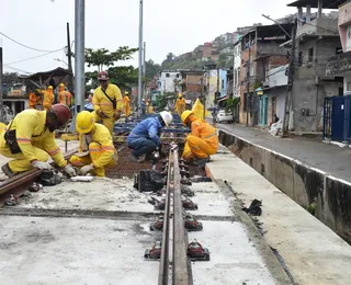 Obras do VLT avançam em pontos estratégicos da Cidade Baixa