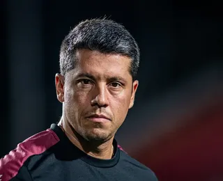 Oficial: Thiago Carpini não é mais técnico do Vitória