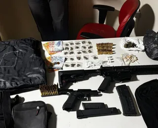 Operação em Ilhéus derruba integrante de facção e apreende fuzil e drogas