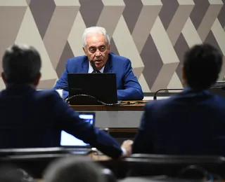 Otto confronta bolsonaristas e mantém agenda no Senado