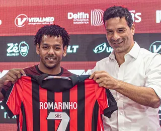 Romarinho cita rival histórico e projeta data de estreia no Vitória