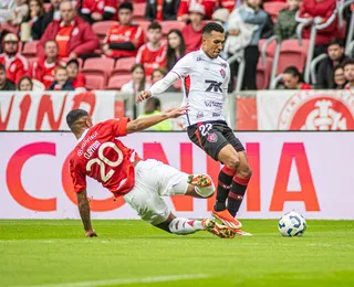Sem marcar há seis jogos, Vitória afunda em má fase que já dura quatro meses - Imagem