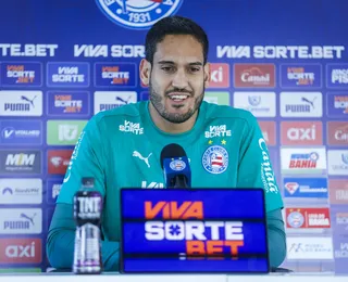 Titular no gol do Bahia, Ronaldo comenta relação com Marcos Felipe