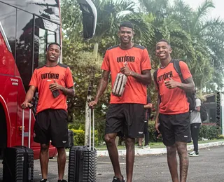 Vitória relaciona 23 jogadores para enfrentar o Flamengo; confira