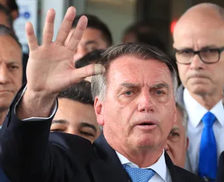 De tornozeleira, Bolsonaro deve ir a encontro da oposição no Congresso