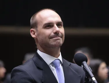 Eduardo Bolsonaro convoca "energia máxima" por PL da Anistia - Imagem