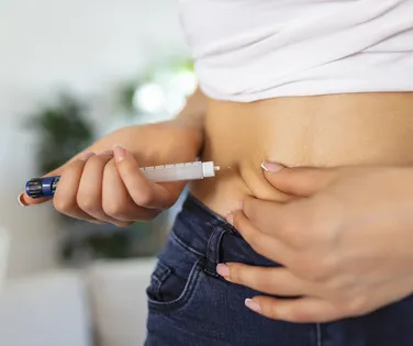 Canetas emagrecedoras e o corpo ideal: o que a psicologia revela sobre uso crescente - Imagem