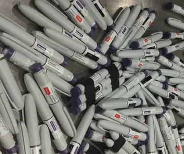 Comércio ilegal de canetas emagrecedoras: um desafio à segurança e saúde em Salvador - Imagem