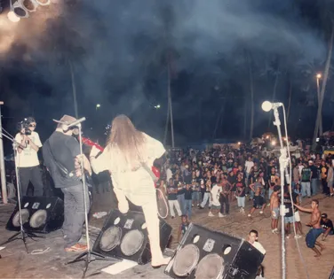 Há décadas, o rock baiano canta a rebeldia em ritmo próprio - Imagem