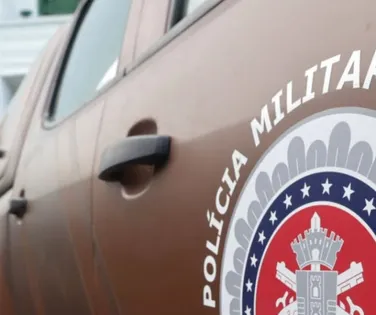 Dois homens são assassinados e polícia é recebida a tiros em Jauá - Imagem