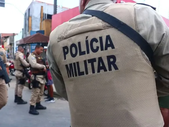 Homem tenta assaltar idosos e é morto por policial à paisana em Salvador - Imagem