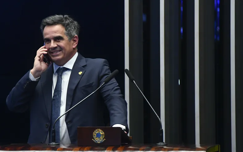 Ciro Nogueira comprou triplex de R$ 22 milhões após parceria com Banco Master - Imagem