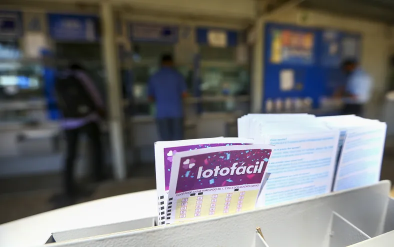 Aposta de Salvador acerta 15 números e ganha R$ 2,3 milhões na Lotofácil - Imagem