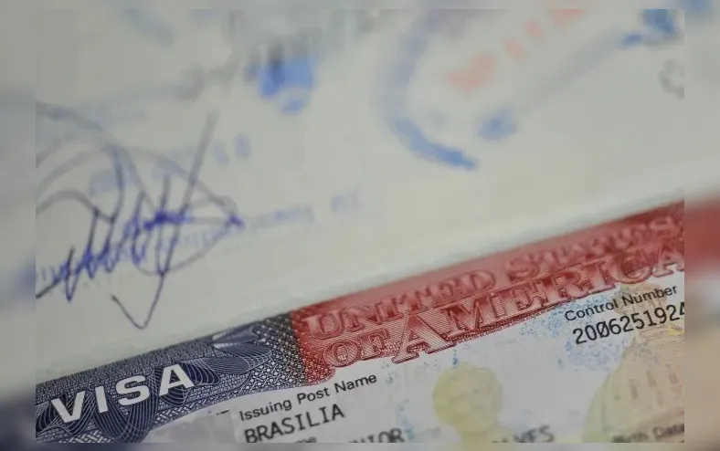Visto americano: brasileiros terão regras mais rígidas - Imagem