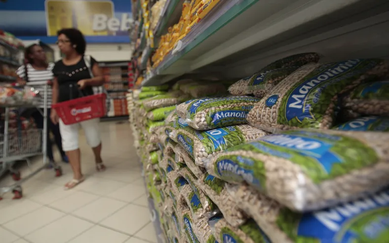 Cesta básica em Salvador: quantas horas você precisa trabalhar para comprar comida? - Imagem