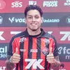 Reforço do Vitória, Kike Saverio está fora do jogo contra o Fluminense - Imagem