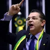 Sóstenes 'dá para trás' e inelegibilidade de Bolsonaro fica para depois - Imagem