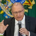 Alckmin deve participar de conversa telefônica entre Lula e Trump imagem