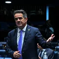 Ciro faz previsão pessimista com candidatura de Flávio ao Planalto imagem