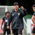 Com Dudu e Lucas Braga, confira lista de relacionados do Vitória imagem